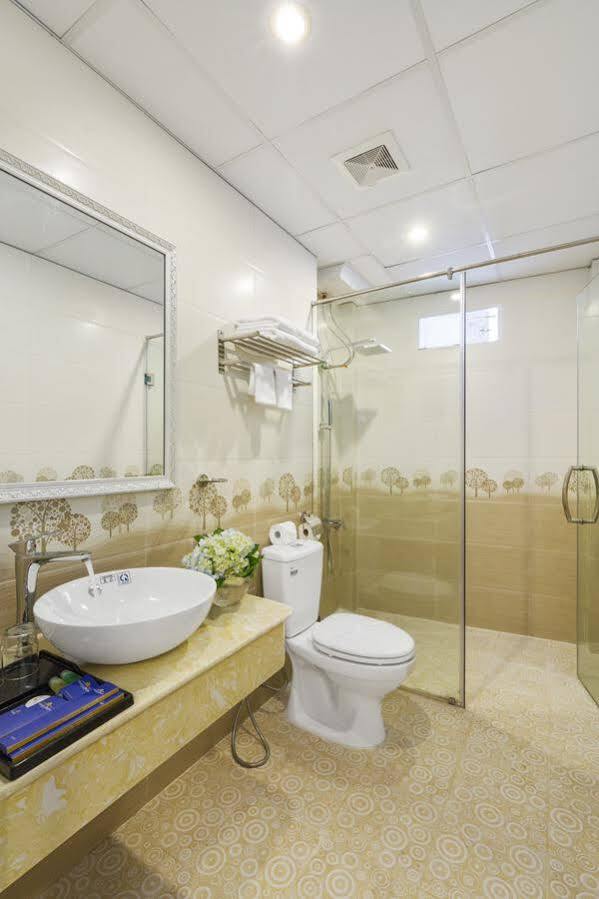 Asia Paradise Hanoi Hotel Bagian luar foto